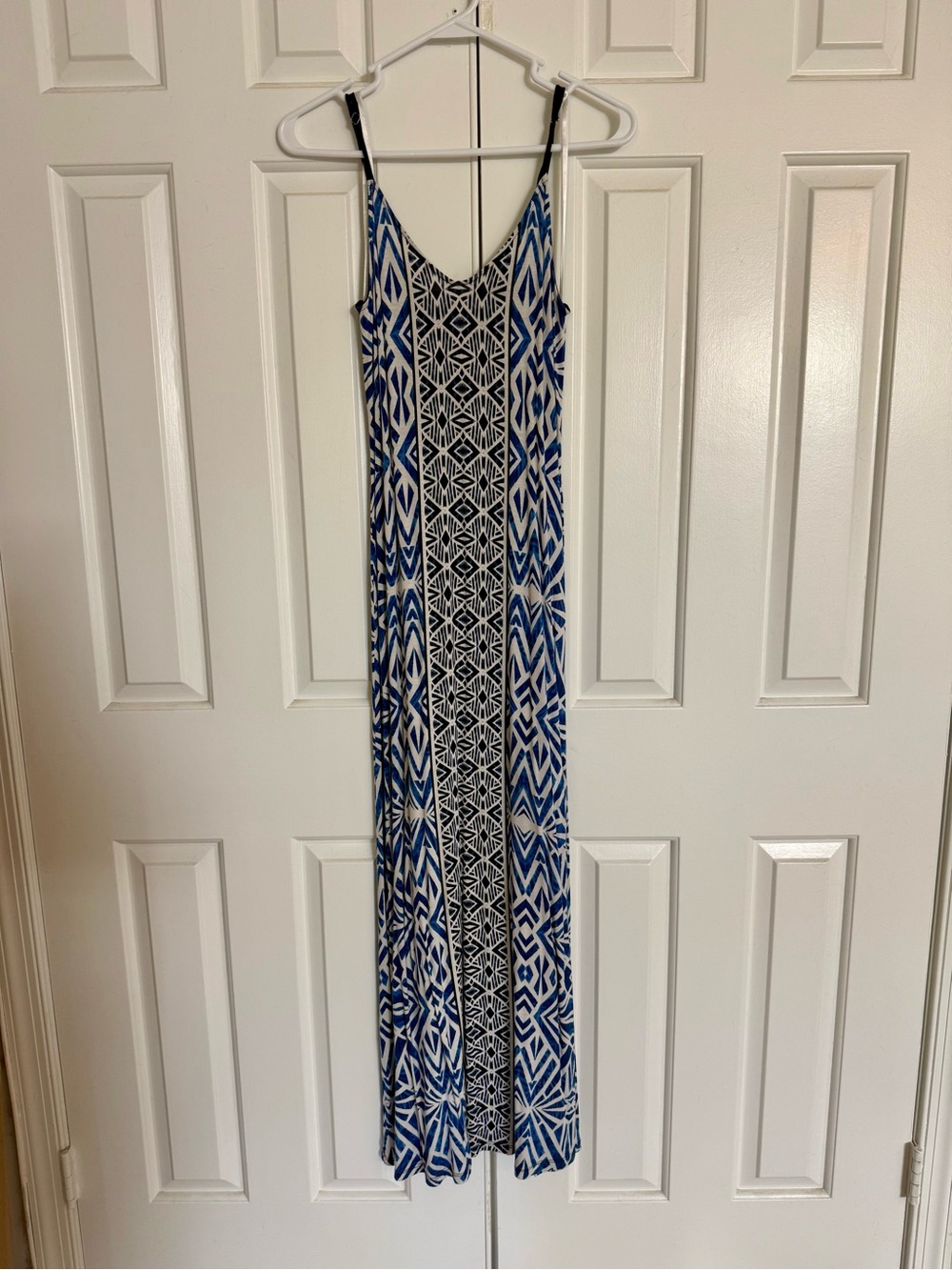 Mossimo Supply Co. Blue & White Geometric Maxi Dress
